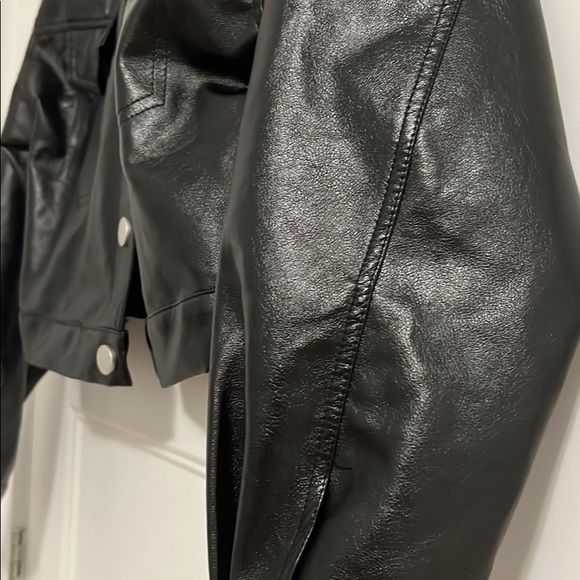 Shein Crop Jacket - Picture 2 of 3
